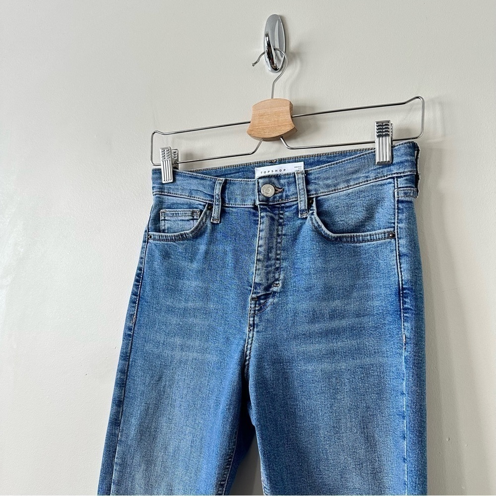 Topshop JAMIE JEANS IN MID BLUE - Picture 5 of 9